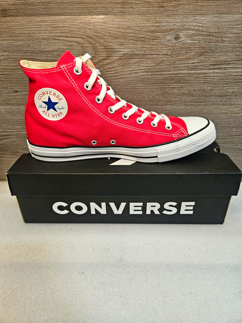 Converse Chuck Taylor All Star Hi High Top Red Canvas Lace Up Sneakers M9621